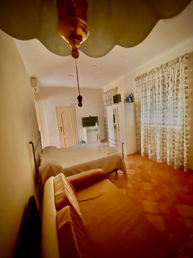Casa Di Nonna Mia Bed & Breakfast Naples Exterior photo